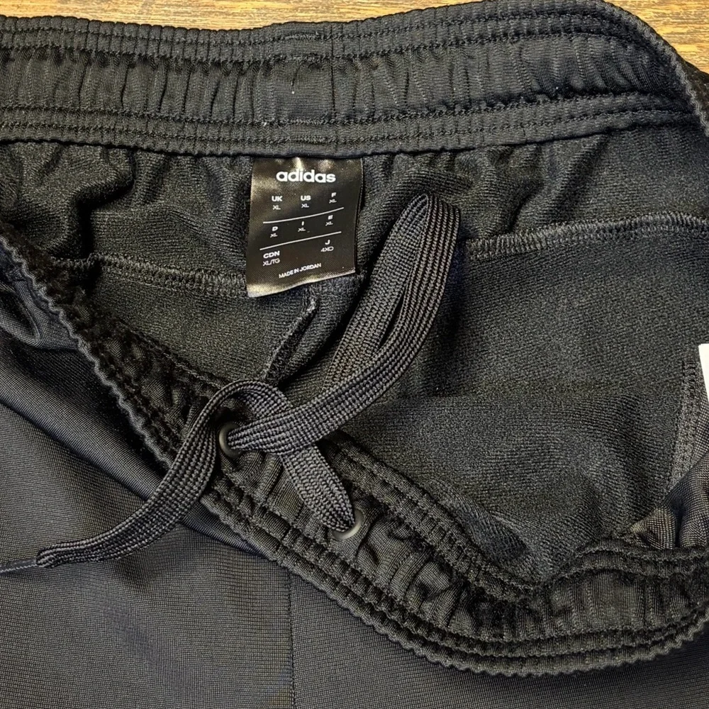 Adidas Essentials 3-Stripes Tapered Track Pants Black/Black Stripe Mens XL Gym